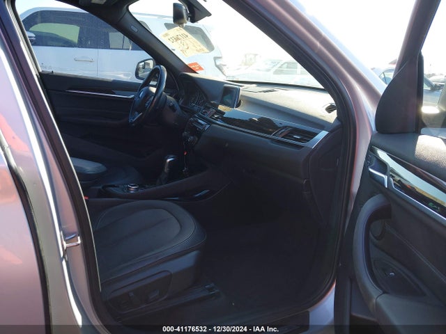 BMW X1 Xdrive28i 2016 WBXHT3Z37G4A49357 Image 5