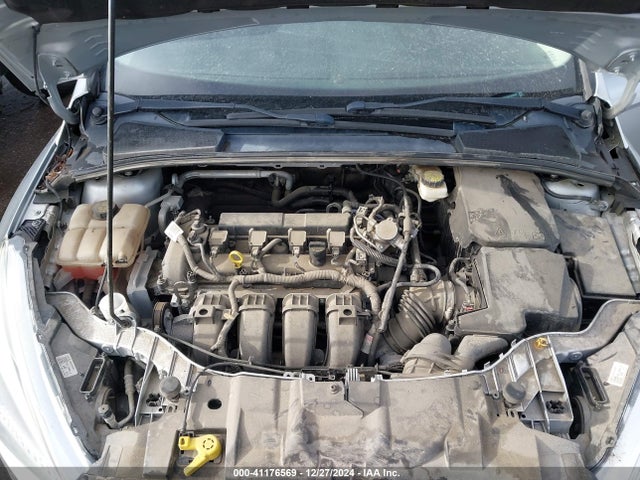 Ford FOCUS SE 2017 1FADP3F29HL284560 Image 10