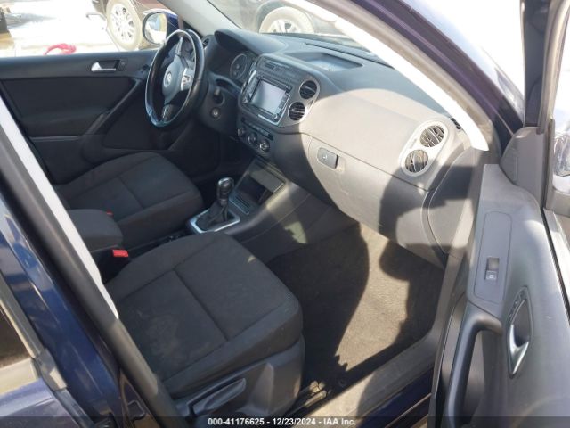 WVGAV7AX3FW599374 Volkswagen TIGUAN S