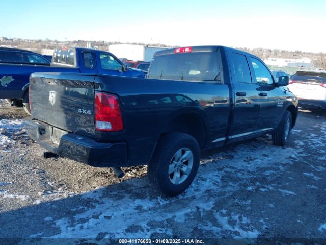 1C6RR7FG5HS508854 RAM 1500 Express  4x4 6'4 Box