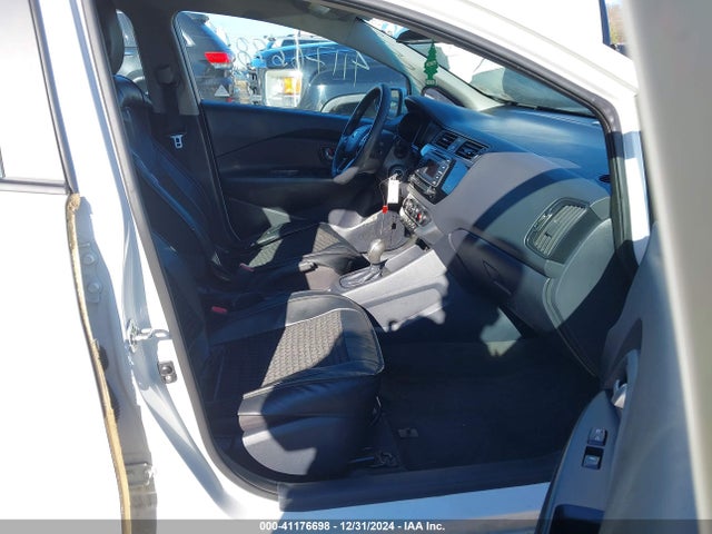 KNADM4A33H6120502 KIA RIO LX