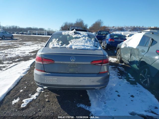1VWSA7A31NC001667 Volkswagen Passat 2.0t Se