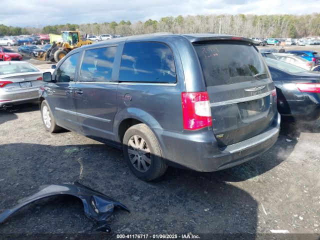2014 CHRYSLER TOWN & COUNTRY 2C4RC1BG0ER295306 Photo 2