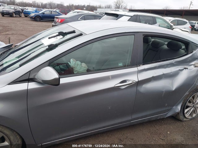 Hyundai ELANTRA SE 2015 5NPDH4AE4FH549322 Image 14
