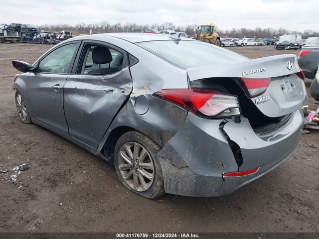 Hyundai ELANTRA SE 2015 5NPDH4AE4FH549322 Image 3