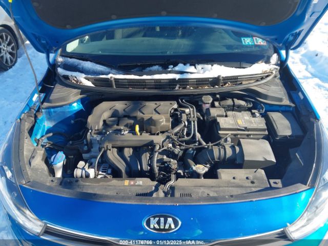 3KPA25AD4ME433699 KIA Rio 5-door S