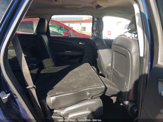3C4PDCGGXJT501005 Dodge Journey Crossroad