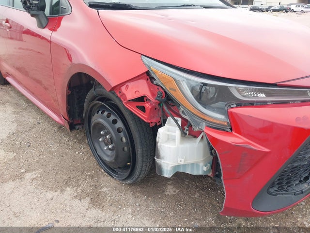 JTDEPRAE9LJ044593 Toyota COROLLA LE