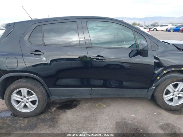 KL7CJNSB5LB043082 Chevrolet Trax Awd Ls