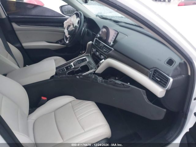 1HGCV3F91MA016358 Honda Accord Hybrid Touring