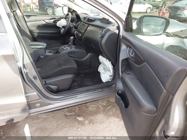 JN1BJ1CV9LW260744 Nissan Rogue Sport S Fwd Xtronic Cvt