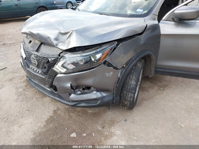 JN1BJ1CV9LW260744 Nissan Rogue Sport S Fwd Xtronic Cvt