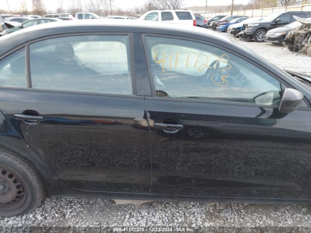 3VW267AJ4GM271333 Volkswagen Jetta 1.4t S
