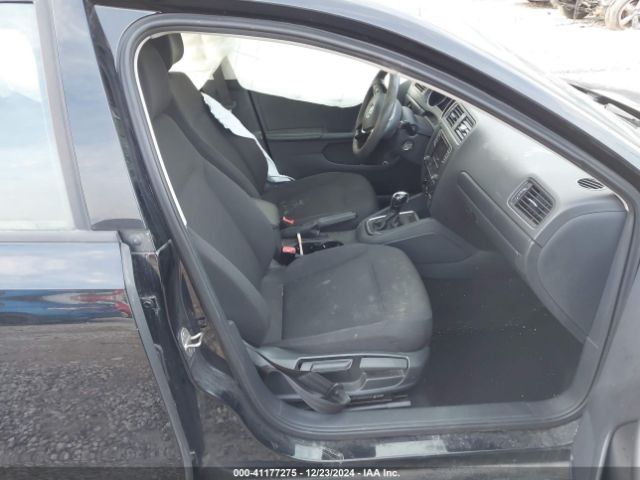 3VW267AJ4GM271333 Volkswagen Jetta 1.4t S