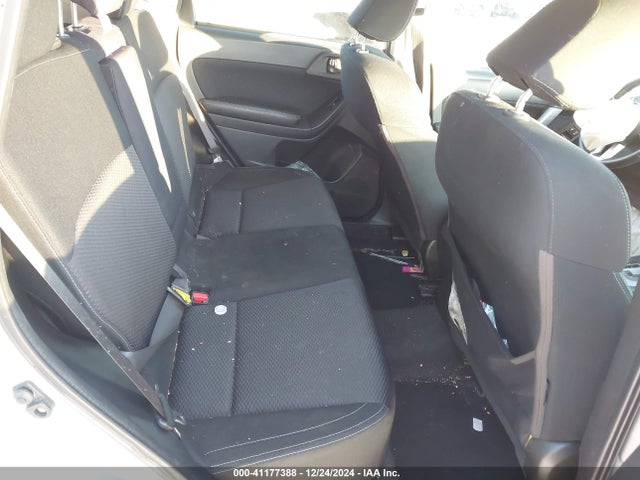 JF2SJAGC1JH463460 Subaru Forester 2.5i Premium