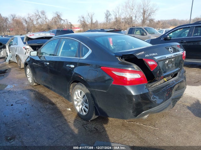Nissan Altima 2.5 S 2018 1N4AL3AP2JC475793 Image 3
