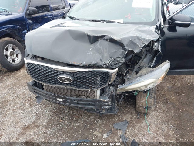 5XYPGDA53GG111707 KIA Sorento 3.3l Lx