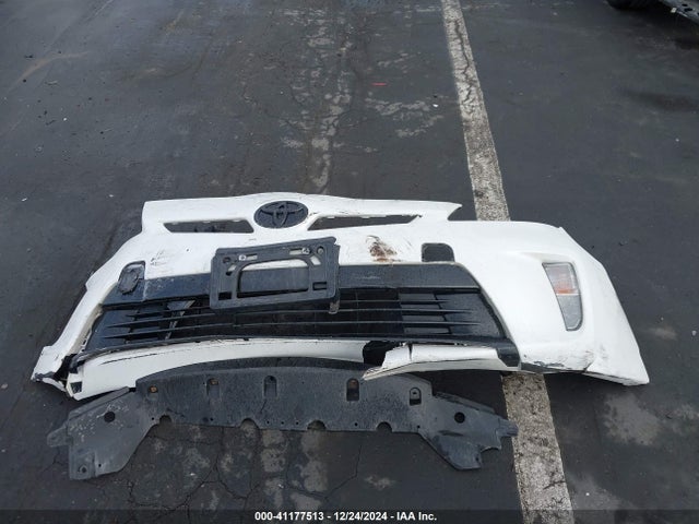 Toyota Prius Two 2014 JTDKN3DUXE1737913 Image 12