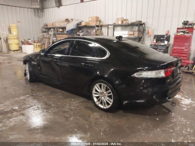 SAJBJ4BVXHCY38196 Jaguar Xf 35t Premium