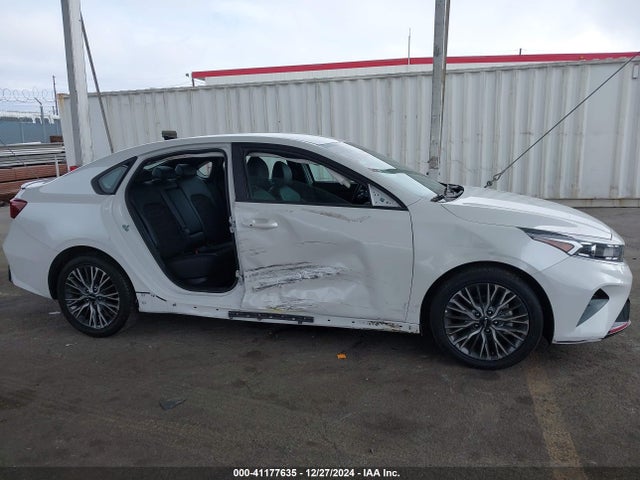 KIA Forte Gt-line 2023 3KPF54AD9PE531817 Image 6