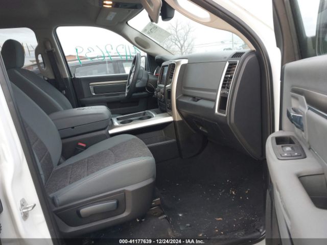 1C6RR7LT1JS222958 RAM 1500 Slt
