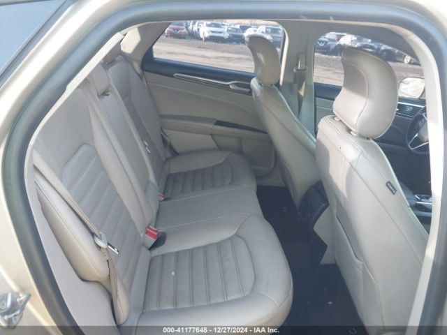 3FA6P0T93HR198221 Ford FUSION SE