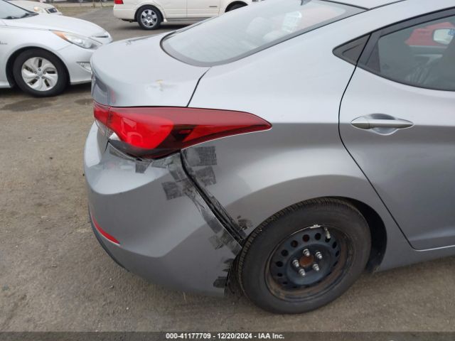 5NPDH4AE4GH748808 Hyundai ELANTRA SE