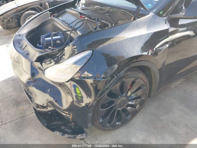 7SAYGDEF2NF512518 Tesla Model Y Performance Dual Motor All-wheel Drive