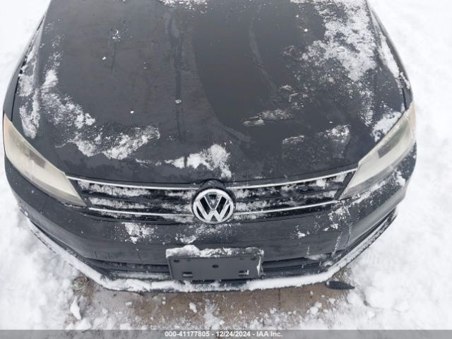3VWD17AJ8FM321933 Volkswagen Jetta 1.8t Se