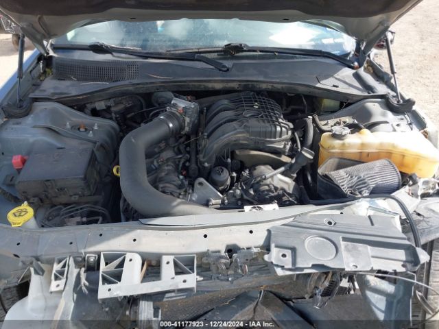 2019 CHRYSLER 300 2C3CCAAG0KH651296 Photo 9