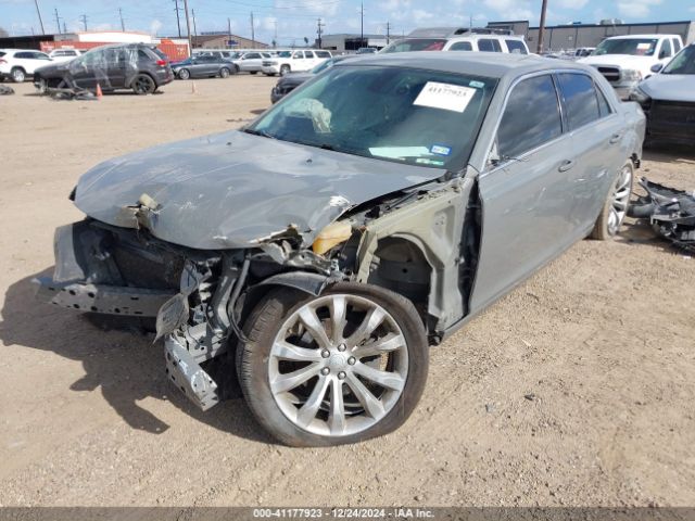 2019 CHRYSLER 300 2C3CCAAG0KH651296 Photo 5
