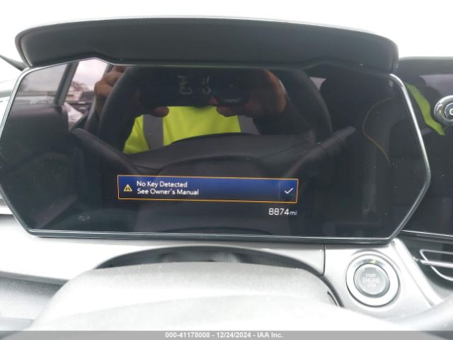 KL77LKE27RC141751 Chevrolet Trax Fwd Activ