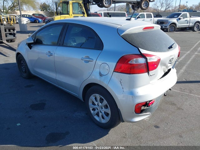 KIA RIO LX 2017 KNADM5A36H6036955 Image 3