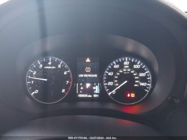 JA4AD2A3XHZ035689 Mitsubishi Outlander Es
