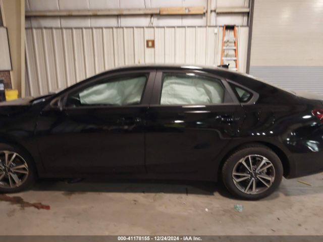 3KPF24AD6RE825834 KIA Forte Lxs