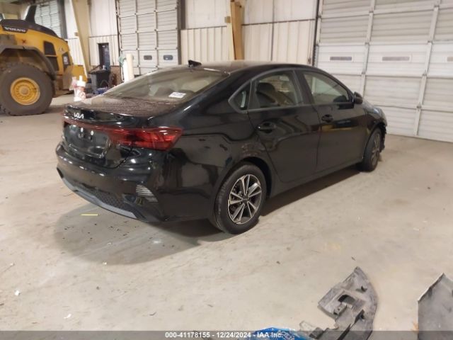 3KPF24AD6RE825834 KIA Forte Lxs