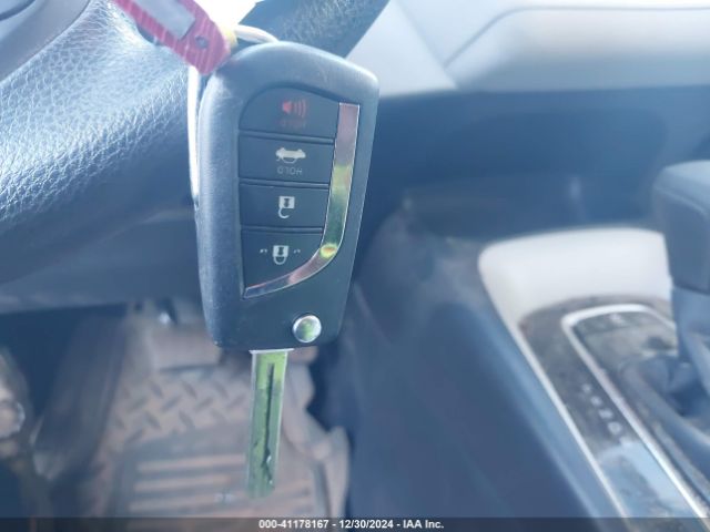 JTDEPMAE7N3005866 Toyota COROLLA LE