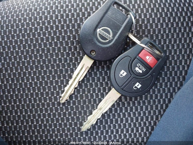 Nissan Versa 1.6 Sv 2018 3N1CN7AP1JK405932 Image 11