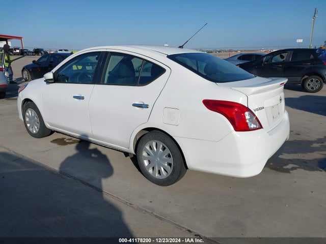 Nissan Versa 1.6 Sv 2018 3N1CN7AP1JK405932 Image 3