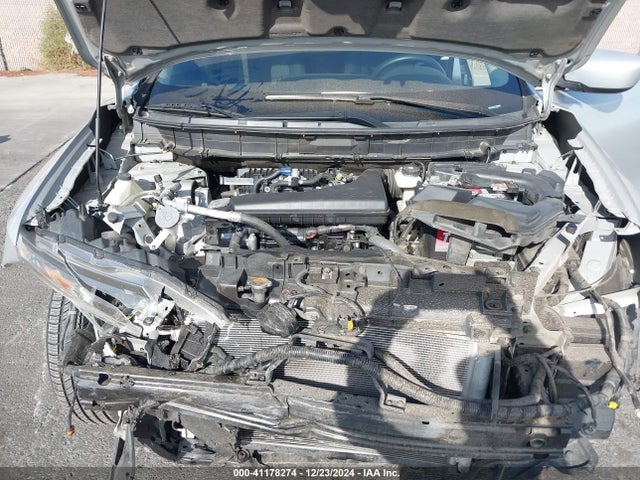 Nissan ROGUE S 2017 5N1AT2MTXHC796354 Image 10