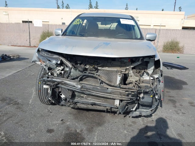 Nissan ROGUE S 2017 5N1AT2MTXHC796354 Image 12
