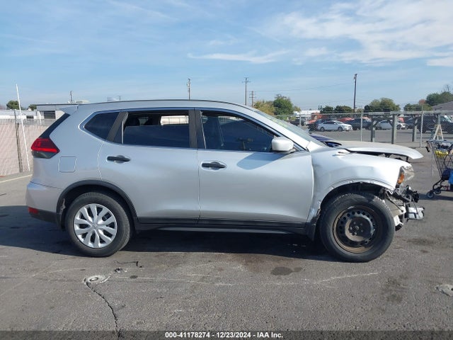 Nissan ROGUE S 2017 5N1AT2MTXHC796354 Image 13