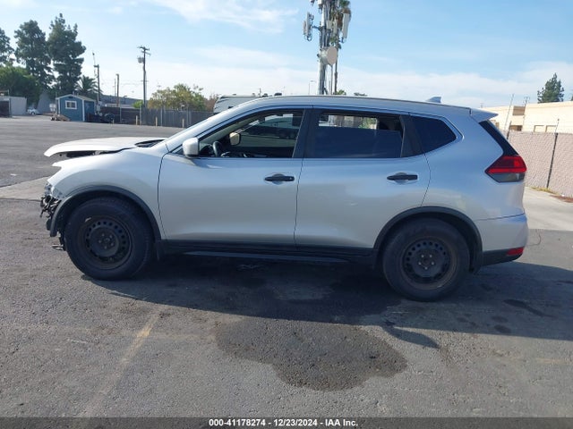 Nissan ROGUE S 2017 5N1AT2MTXHC796354 Image 14