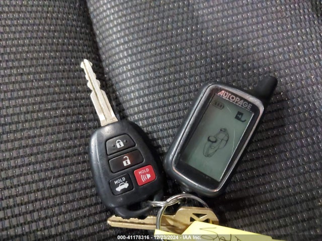 Toyota Corolla S Plus 2015 5YFBURHEXFP183021 Image 11