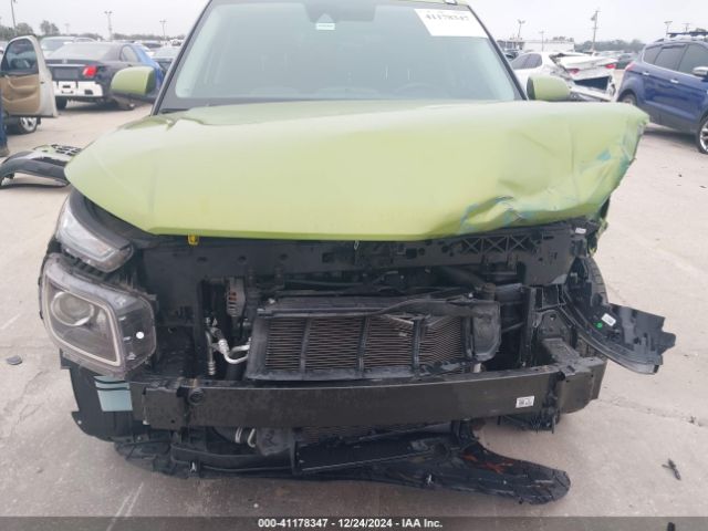 KMHRC8A37NU171572 Hyundai Venue Sel