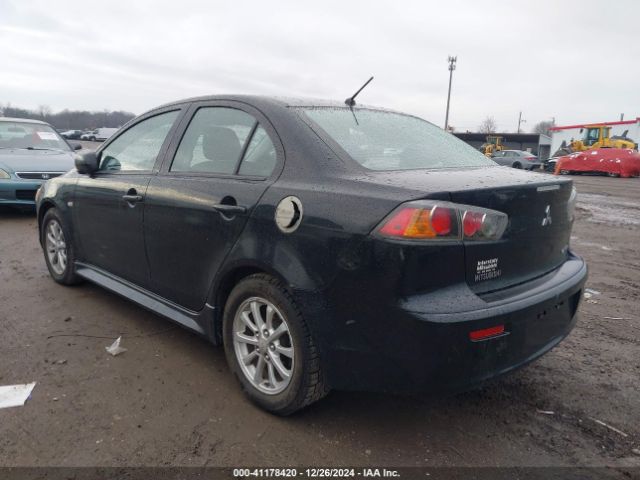 2011 MITSUBISHI LANCER JA32U2FU8BU001880 Photo 2