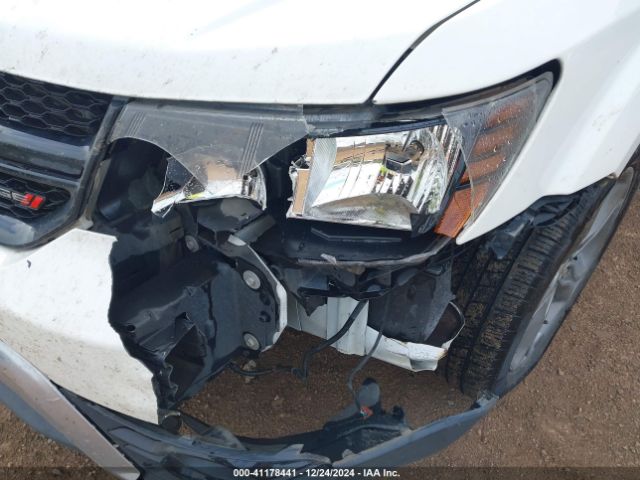 3C4PDCGGXHT566687 Dodge Journey Crossroad Plus