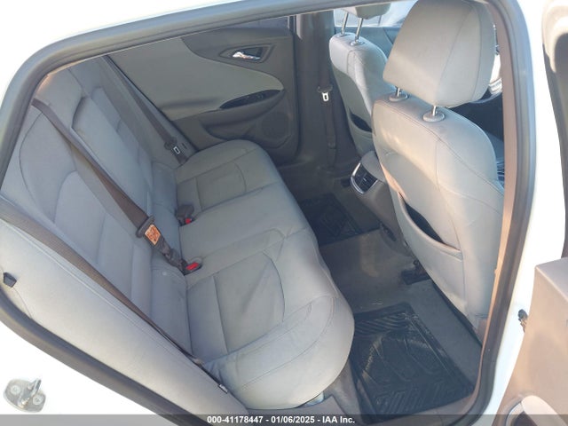 Chevrolet MALIBU 1LT 2017 1G1ZE5ST6HF178333 Image 8