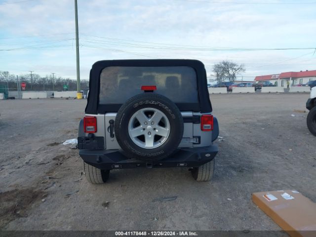 1C4AJWAG8GL241930 Jeep Wrangler Sport