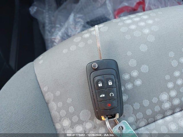 Chevrolet Sonic Ls Auto 2015 1G1JA5SH5F4127385 Image 11